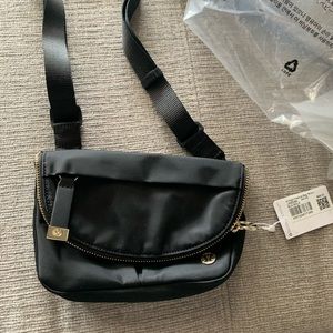 Lululemon All night festival micro bag!